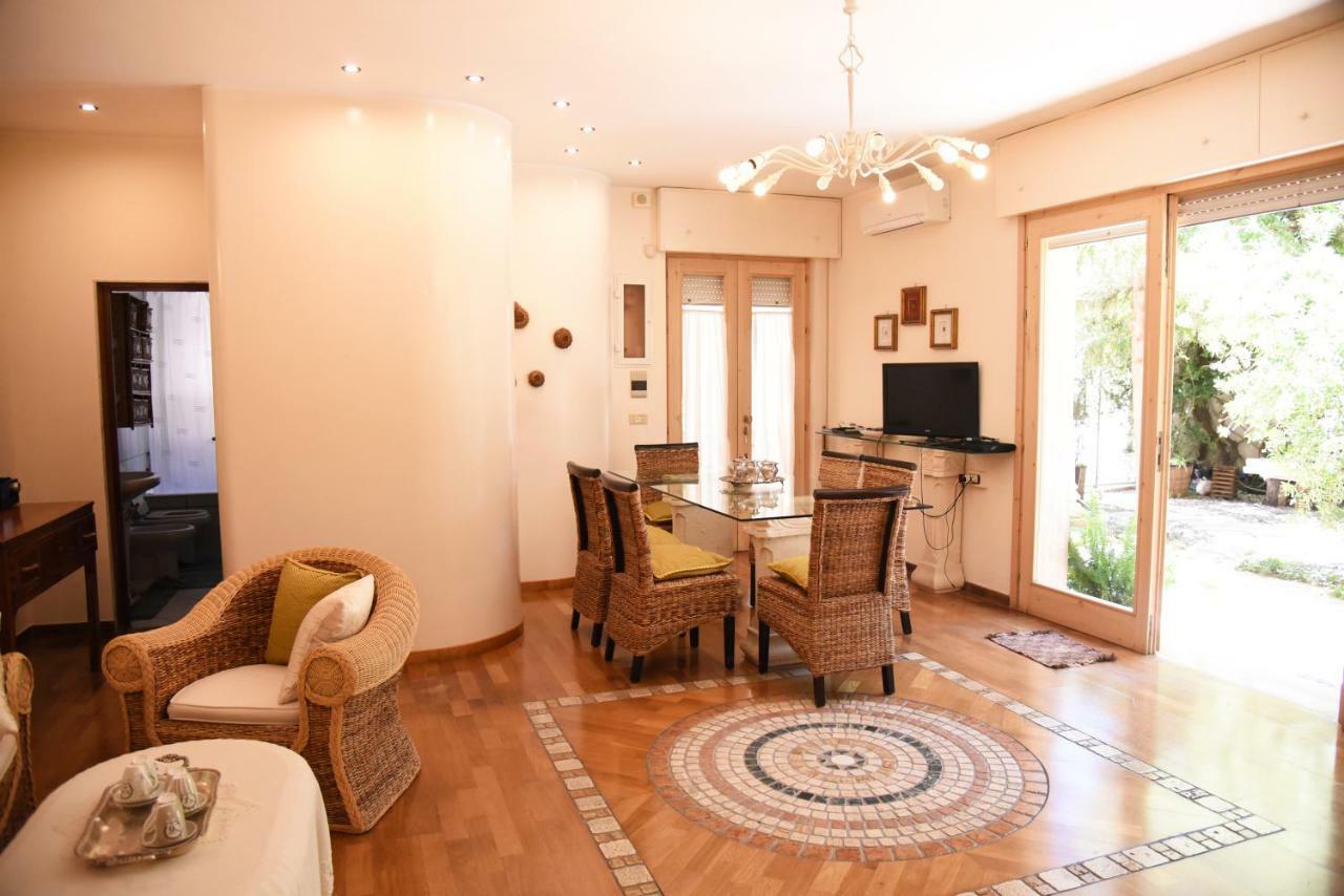 B&B Al Vecchio Glicine Торре-Канне Экстерьер фото